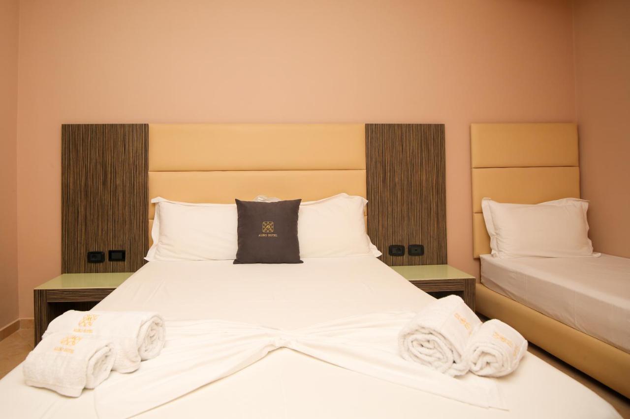 Hotel Aliko Vlorë Esterno foto