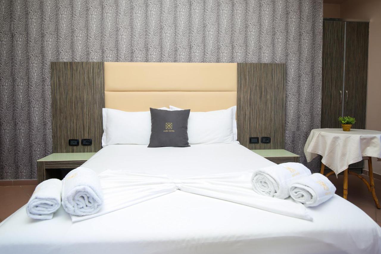 Hotel Aliko Vlorë Esterno foto